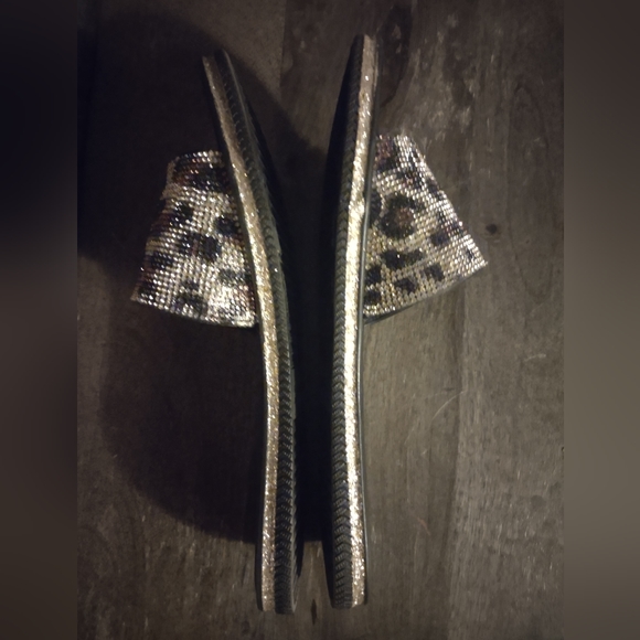 Juicy couture slides size 7 - Picture 2 of 5